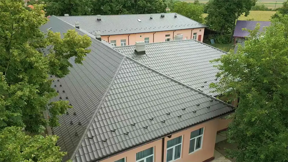 Daily Smart, finisaj Fresco, culoare gri – RAL 7024, proiect edilitar