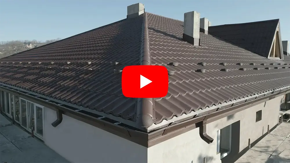 Daily Smart, finisaj Fresco, grosime 0,50 mm, culoare maro ciocolatiu - RAL 8017, proiect rezidențial