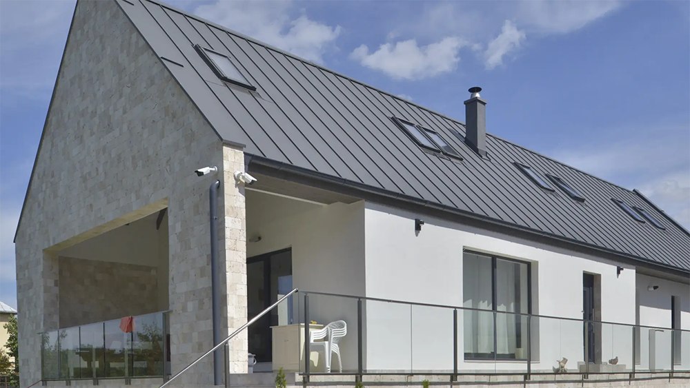 Canto Plat, finisaj Fresco, culoare gri – RAL 7024, proiect rezidențial