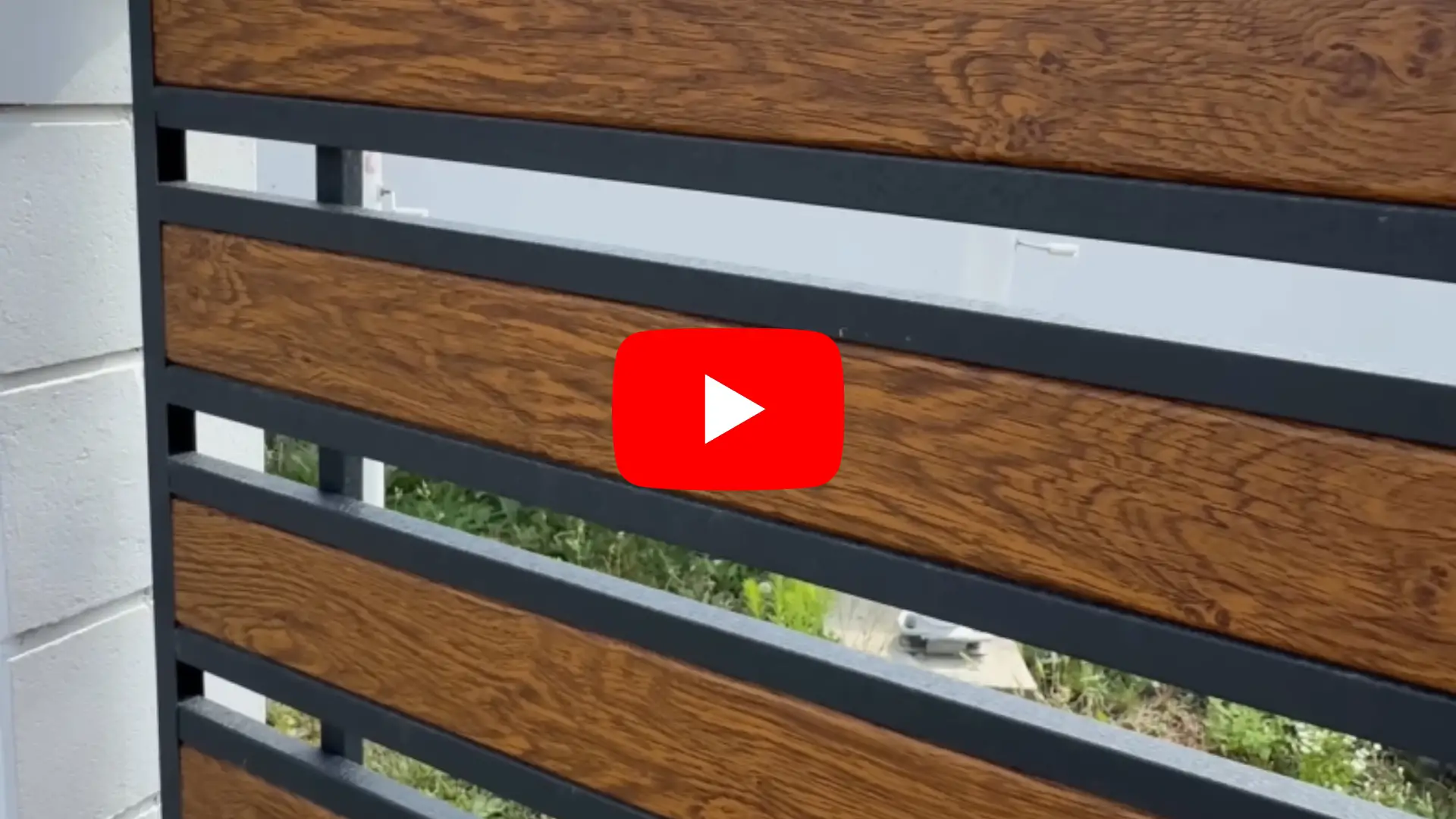 x138 bicolor, finisaj Briliant Duo, culoare gri antracit - RAL 7016 cu stejar auriu